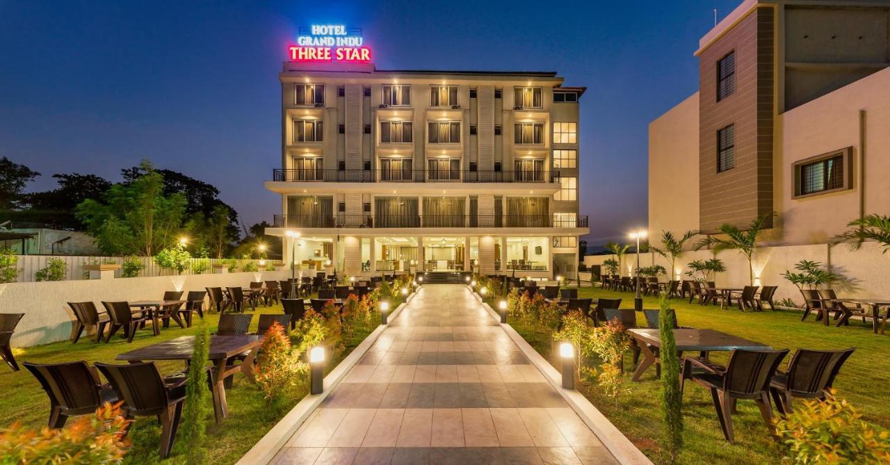 Hotel Grand Indu, 3 Star 戈尔哈布尔 外观 照片